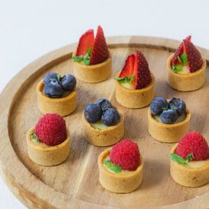 11301Petite Fruit Tart