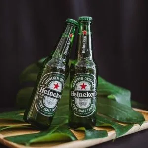 10925Heineken Bottle (330 ml)