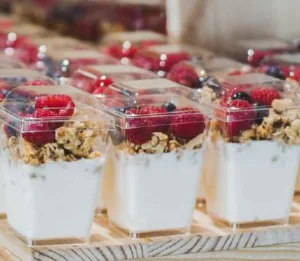 11827Yoghurt Parfait