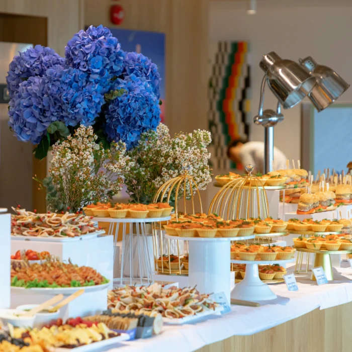 The Soirée | 6 Canapés + 1 Beverage | $48/pax
